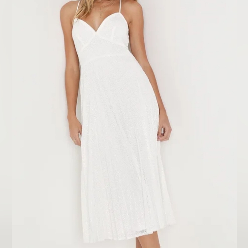 Lulus Vision of Elegance White Sequin Pleated Midi Dress Medium. worn once